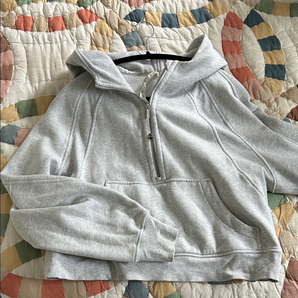 Lululemon Cropped Scuba Hoodie